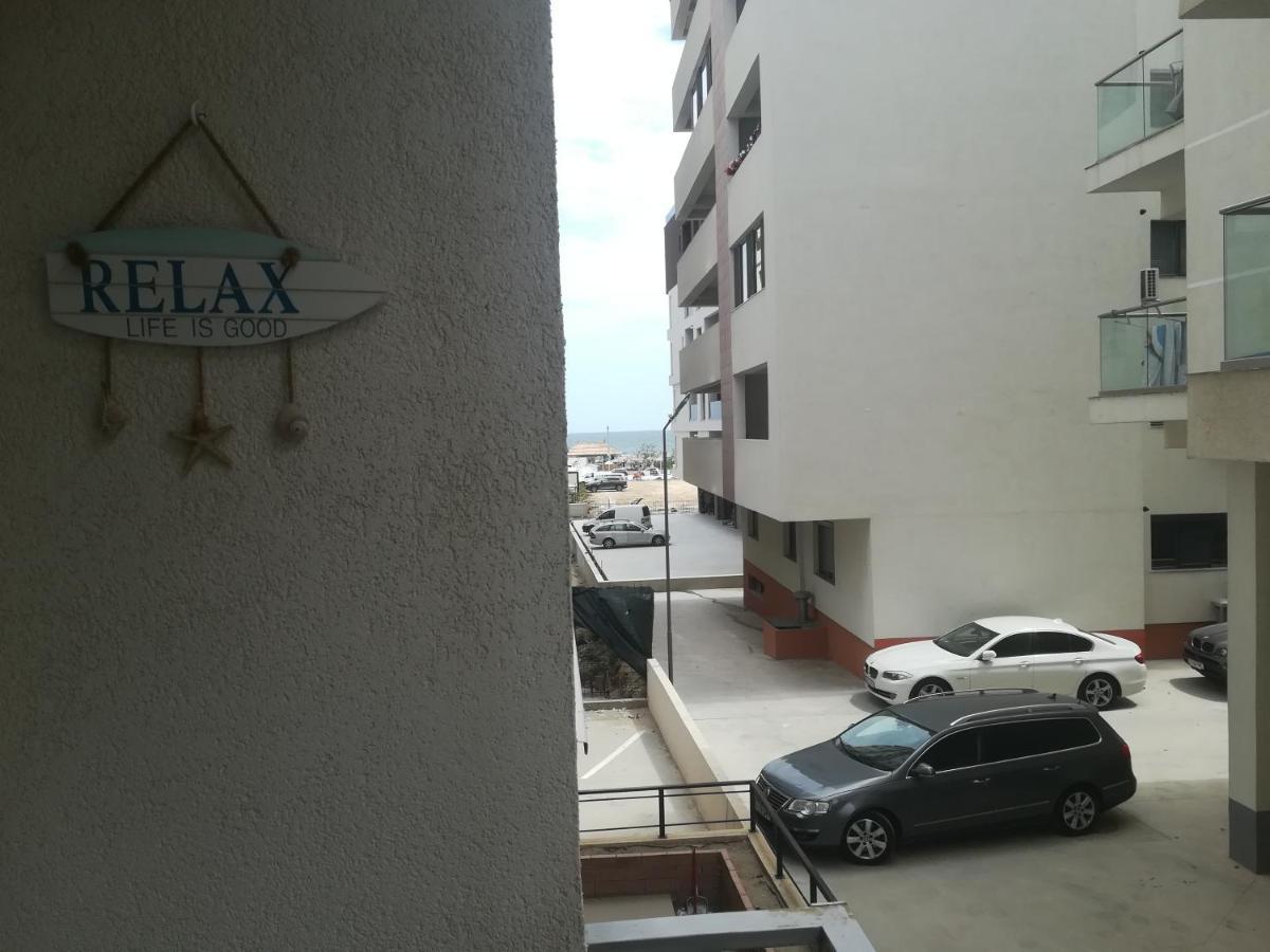 Sun & Sea Apartament Mamaia Nord Năvodari Eksteriør billede