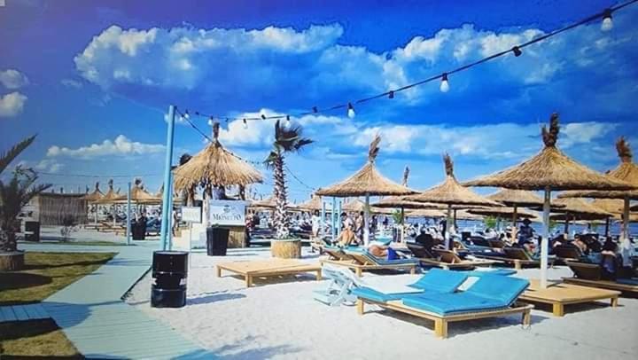 Sun & Sea Apartament Mamaia Nord Năvodari Eksteriør billede